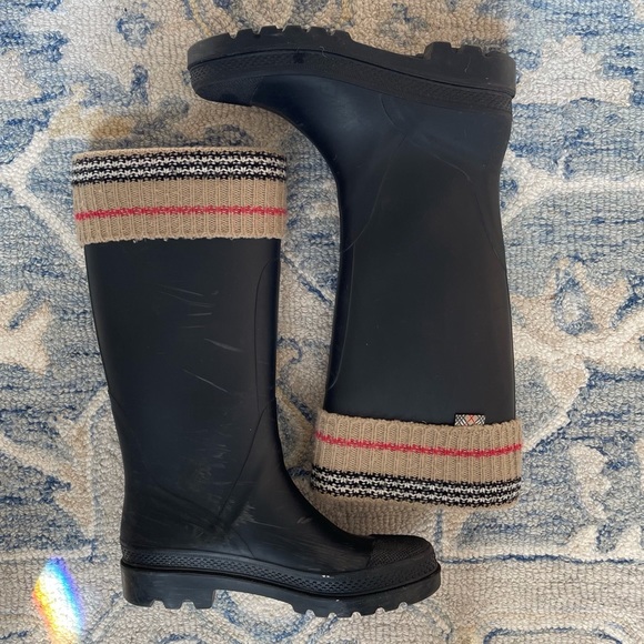 Burberry Knit Top Trim Black Rubber Rain Boots - Picture 6 of 8